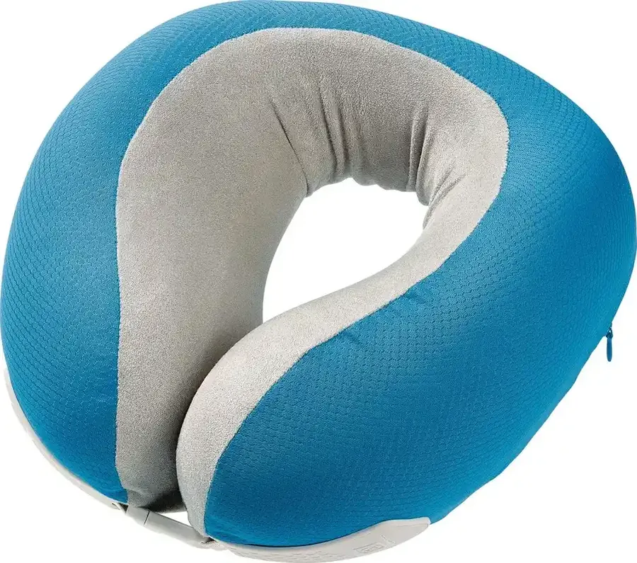 TravelDreams memory foam pillow